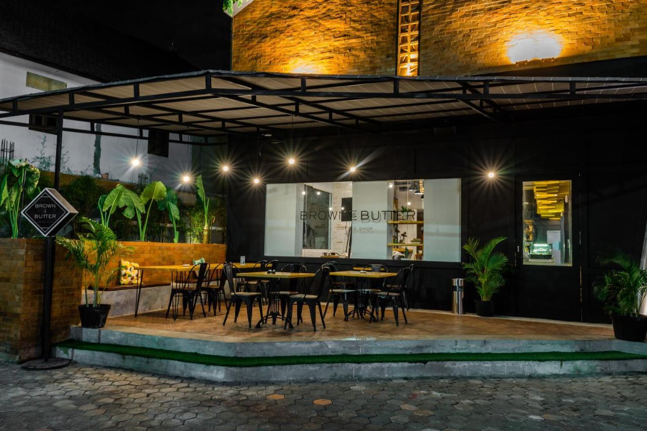 Hotel Berry Biz Sunset Road Seminyak (Bali)